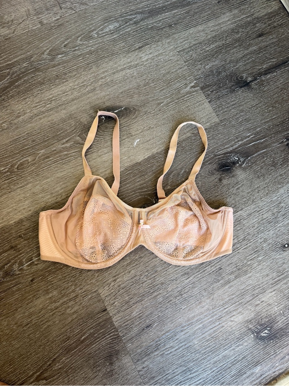 Chantelle Sheer Lace Underwire Bra - Light Beige